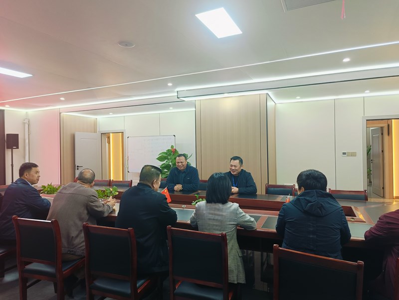   2024年11月政協(xié)領(lǐng)導(dǎo)走訪委員，為企業(yè)排憂解難